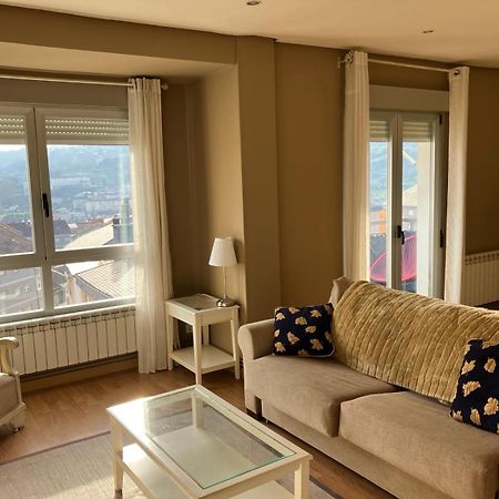 Vivienda Estacion Lejlighed Ourense Eksteriør billede